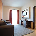 호텔 La Riva 3*
