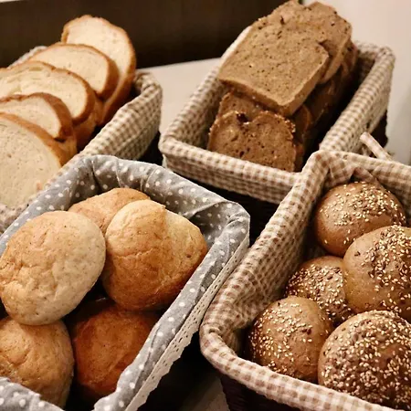 Отель La Riva Шиофок