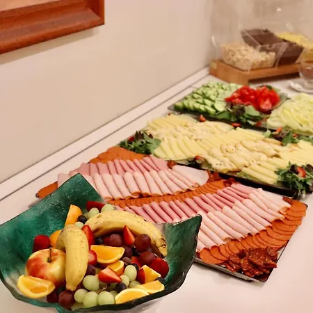 Отель La Riva 3*