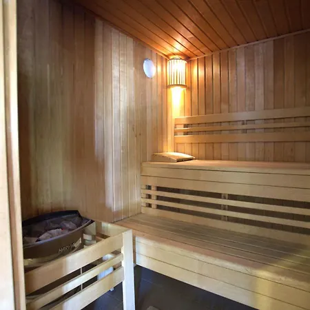 Отель La Riva 3*