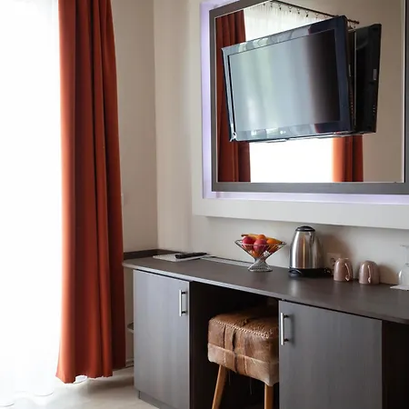 La Riva Отель 3*