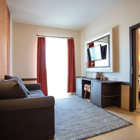 Hotel La Riva 3*