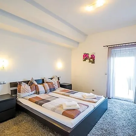 La Riva Hotel 3*