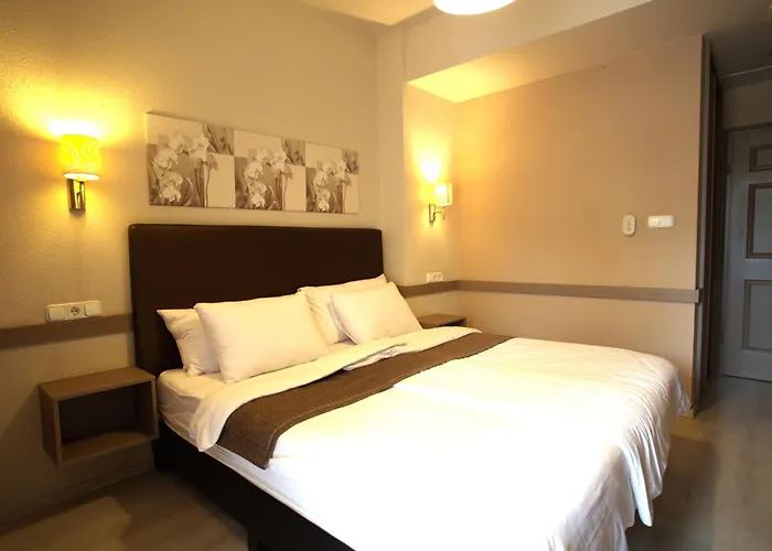 La Riva 3* شيوفوك